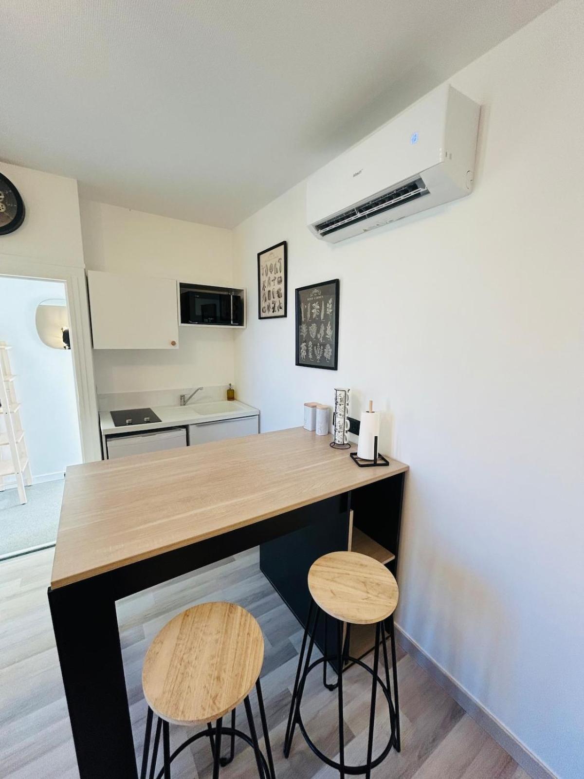 Appartement Charmant Proche Gare Tours Kültér fotó